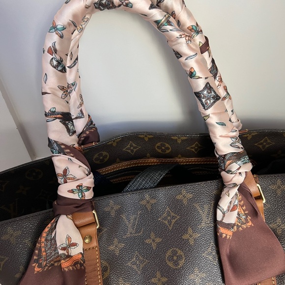 Authentic Louis Vuitton Monogram Tote Bag/monogram sac - Picture 3 of 8